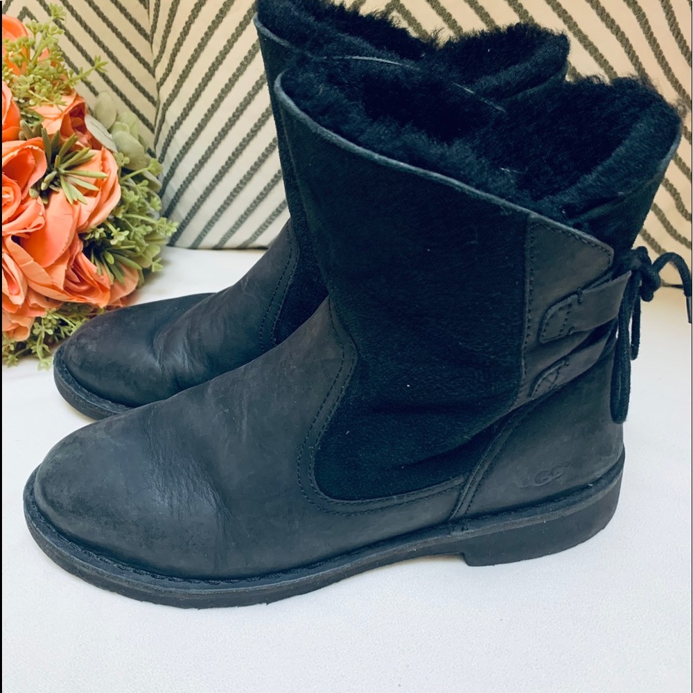 UGG Naiyah  with Tie Back Detail Boots